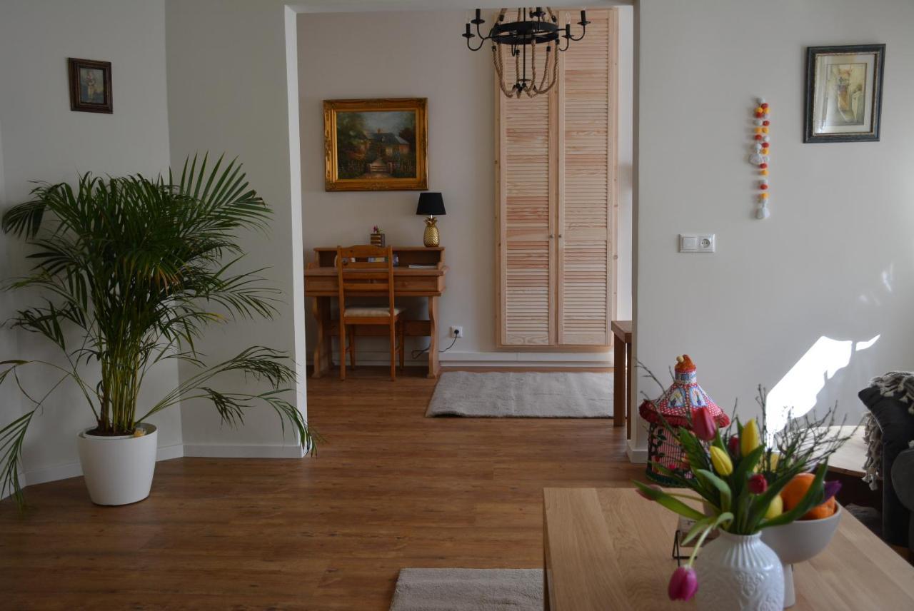 Ferienhaus Waldorf Biebelsheim Eksteriør billede