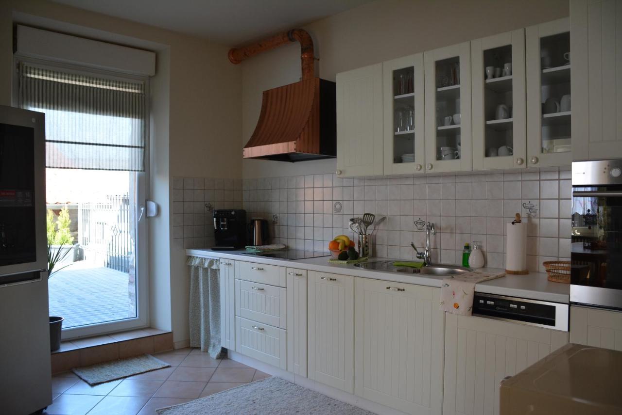 Ferienhaus Waldorf Biebelsheim Eksteriør billede